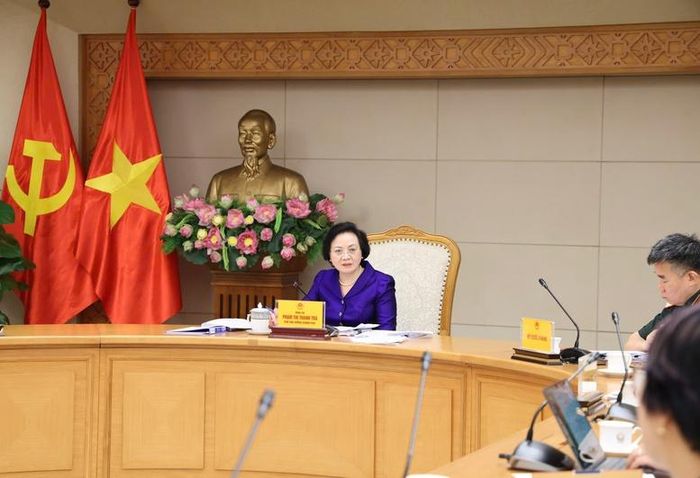 Phó Thủ tướng nhấn mạnh yêu cầu phải có mục tiêu cụ thể, rõ ràng cho từng giai đoạn triển khai Chiến dịch - Ảnh: VGP/Thu Giang