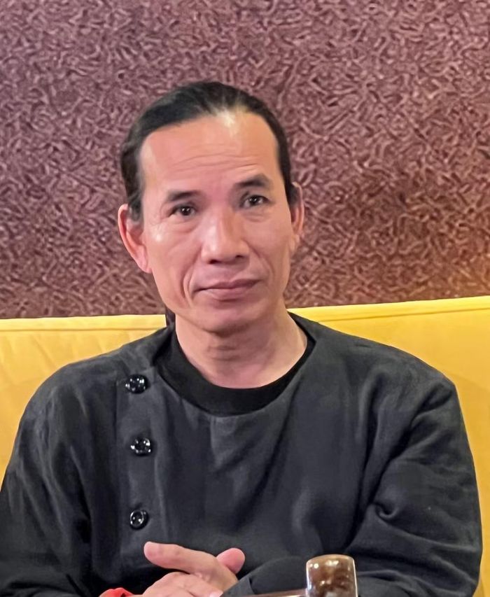Đạo diễn sân khấu của chương trình "Phòng khách 3 thế hệ" Đặng Xuân Trường.