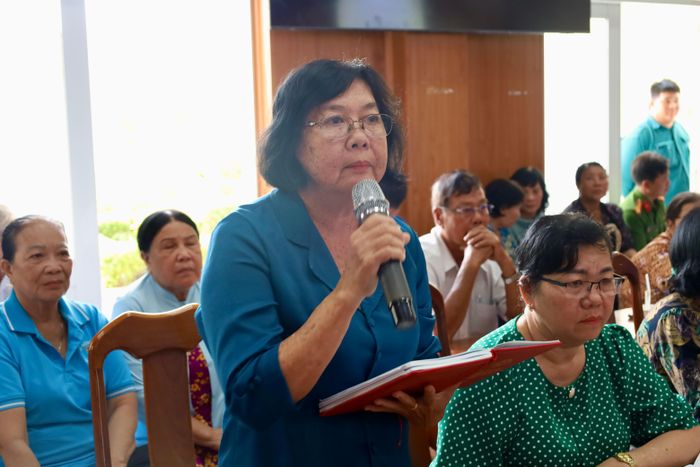 Cử tri xã Cần Giờ nêu ý kiến