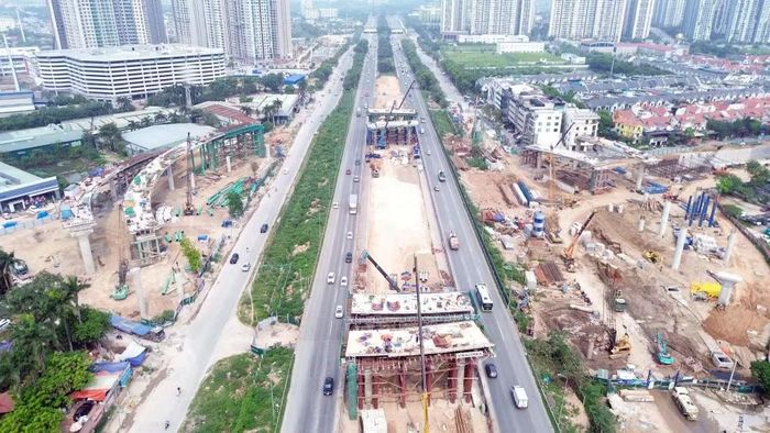 Việc xây dựng nút giao khác mức được kỳ vọng sẽ giải quyết căn bản điểm nghẽn này, đồng thời nâng cao năng lực lưu thông, rút ngắn thời gian di chuyển và tăng tính kết nối giữa các tuyến trục chính của Thủ đô.