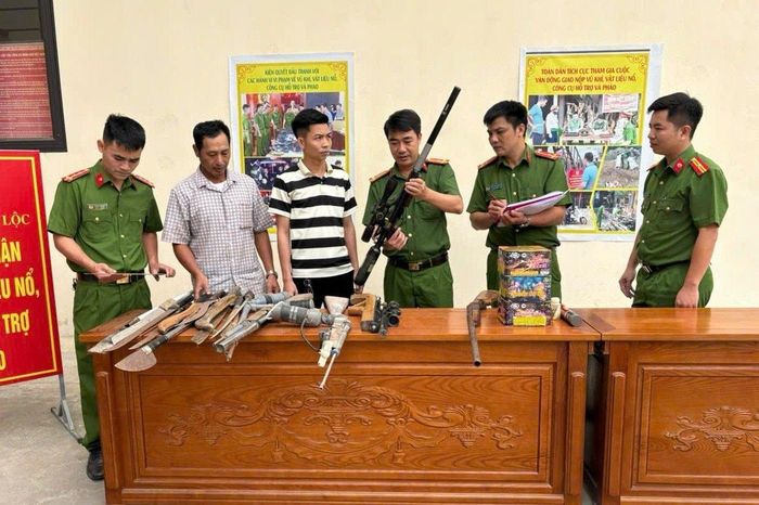 Cùng với giao nộp súng tự chế, ý thức chấp hành pháp luật của người dân được nâng lên