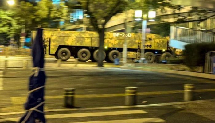 Tên lửa DF-26D của Trung Quốc. Ảnh chụp từ Weibo/MW.