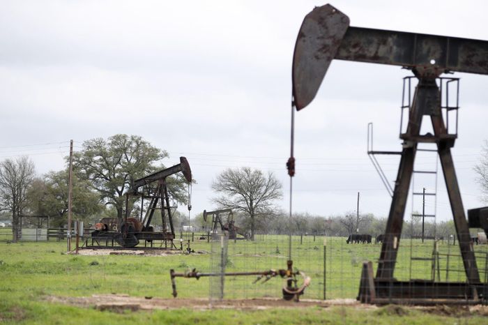 Giàn khoan dầu tại Texas, Mỹ. Ảnh: THX/TTXVN