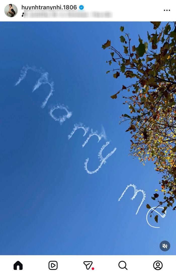 Người đẹp 24 tuổi đăng ảnh có dòng chữ “Marry me” khiến nhiều người thích thú.