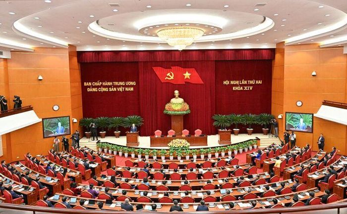 Hội nghị lần thứ 2 Ban Chấp hành Trung ương Đảng khóa XIV.