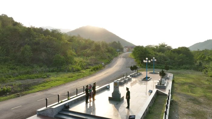 Thiêng liêng cột mốc chủ quyền