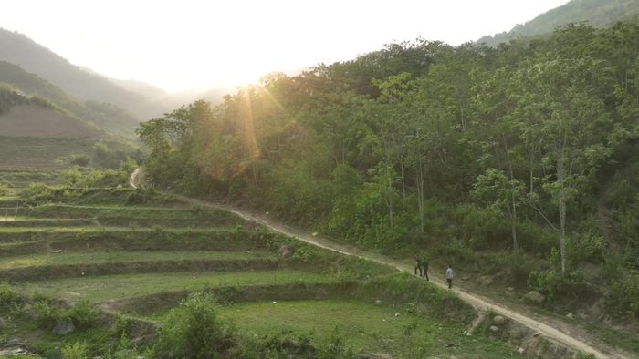 Mường Lát xa mà gần