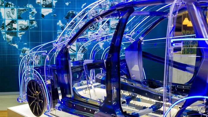 Trong khi châu Âu giảm tốc độ sản xuất ô tô trong vài năm qua, Trung Quốc lại làm điều ngược lại. Việc đẩy mạnh chiến lược công nghiệp của đất nước đã dẫn đến tình trạng sản xuất dư thừa. Ảnb: ACEA.