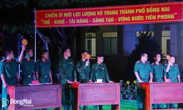 Các đội tham gia dự thi. Ảnh: ĐVCC