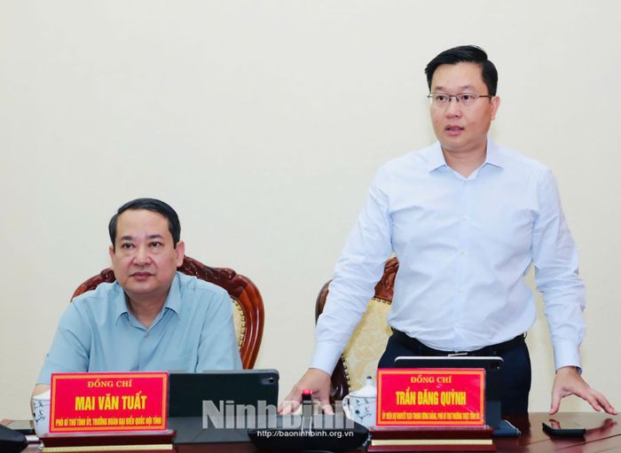 Đồng chí Trần Đăng Quỳnh, Ủy viên dự khuyết Trung ương Đảng, Phó Bí thư Thường trực Tỉnh ủy phát biểu tại hội nghị.