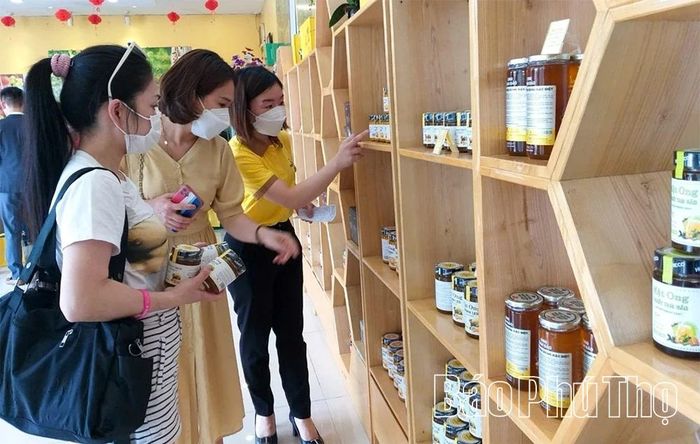 Nhờ đẩy mạnh ứng dụng khoa học - công nghệ vào sản xuất, đến nay, Công ty Cổ phần Ong Tam Đảo đã có nhiều sản phẩm chất lượng cao.