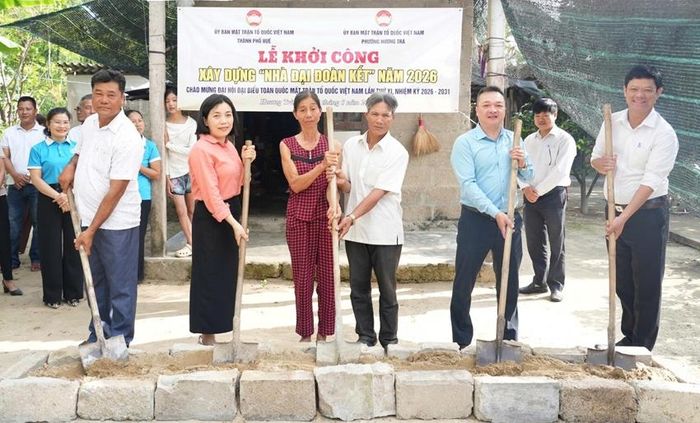 Tại lễ khởi công