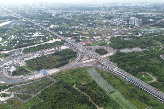 TP. Hồ Chí Minh đã phân bổ toàn bộ vốn đầu tư công ngân sách Trung ương. Ảnh: Thạc Hiếu