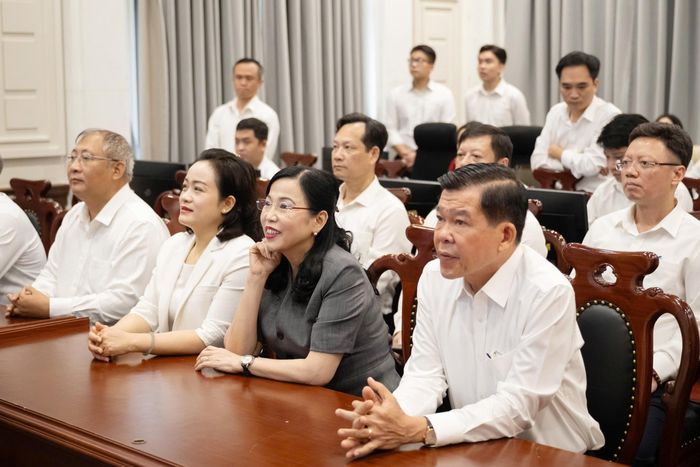 Đoàn Kiểm tra, giám sát thăm Trung tâm giám sát và điều hành hoạt động Tòa án nhân dân