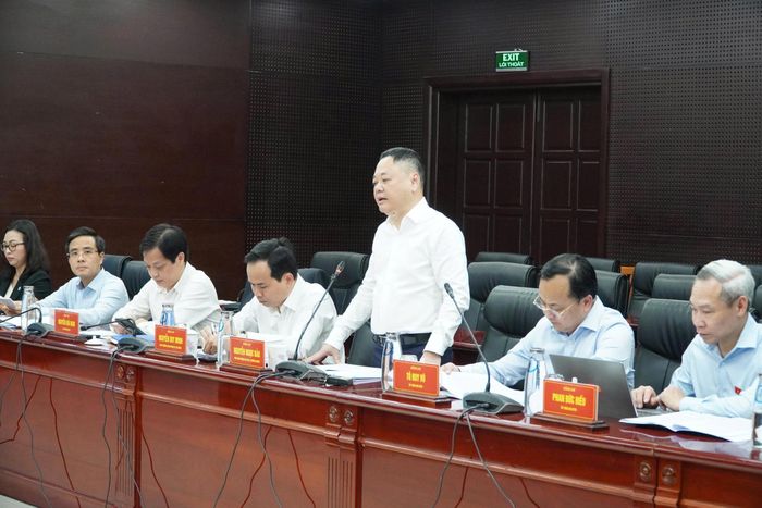 Phó Chủ nhiệm Ủy ban Kinh tế và Tài chính Nguyễn Ngọc Bảo phát biểu kết luận buổi làm việc