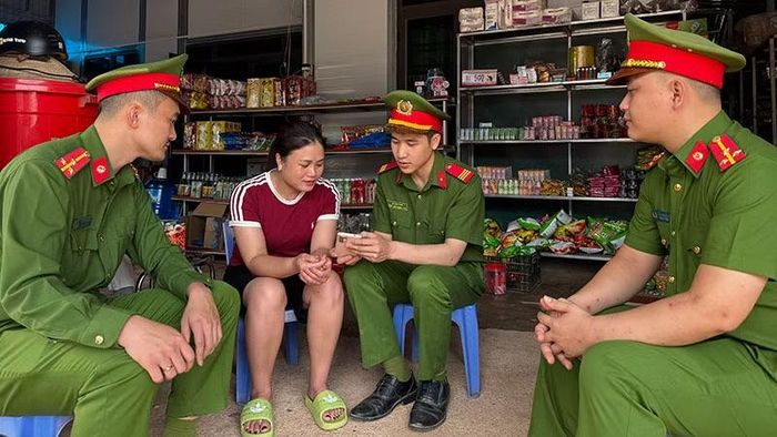 Tăng cường tuyên truyền phổ biến, giáo dục pháp luậ cho người dân trên địa bàn.