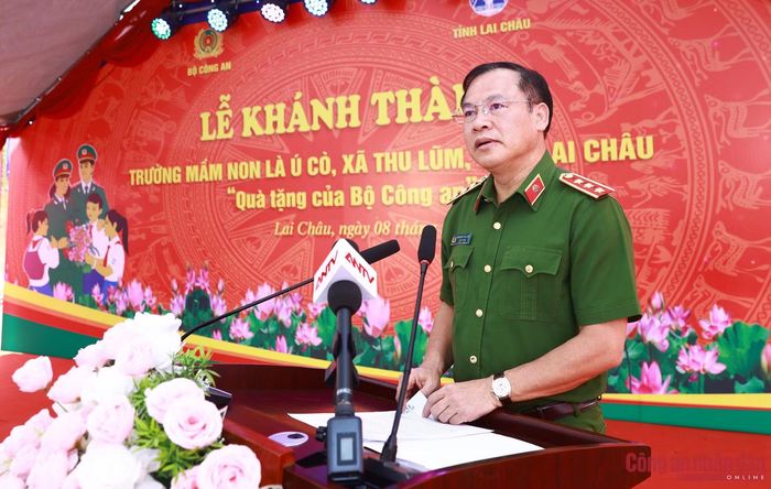 Thứ trưởng Nguyễn Văn Long nhấn mạnh, Đảng, Nhà nước ta luôn xác định giáo dục, đào tạo là quốc sách hàng đầu, là nền tảng để phát triển đất nước nhanh và bền vững.
