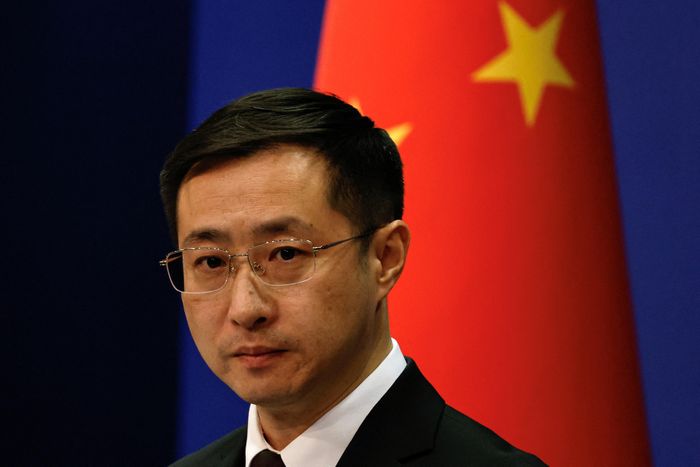 Người phát ngôn Bộ Ngoại giao Trung Quốc Lâm Kiếm (Lin Jian) (Ảnh: Reuters)