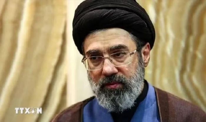 Đại giáo chủ mới của Iran Mojtaba Khamenei.