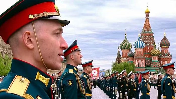 Các học viện quân sự tham gia lễ duyệt binh. (Ảnh: KREMLIN.RU)