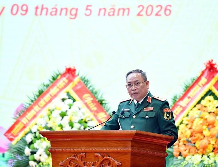  Trung tướng Trần Công Chính, Tổng cục trưởng Tổng cục II phát biểu tại buổi lễ. 