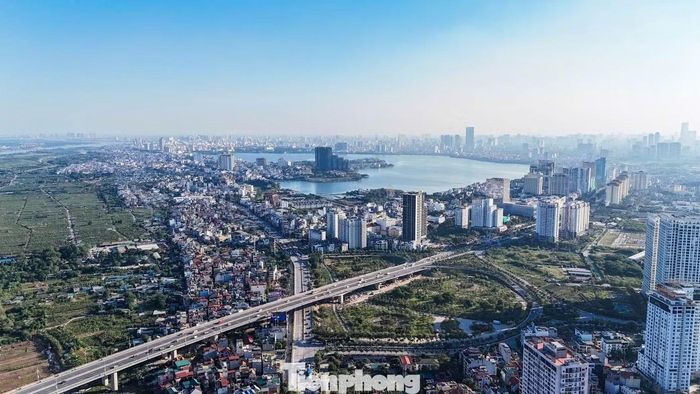 Khu vực dân cư trong và ngoài đê sông Hồng đoạn phường Phú Thượng, phường Tây Hồ