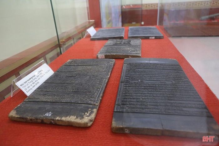 Mộc bản Trường học Phúc Giang được UNESCO công nhận là Di sản tư liệu thuộc chương trình ký ức thế giới khu vực châu Á - Thái Bình Dương.