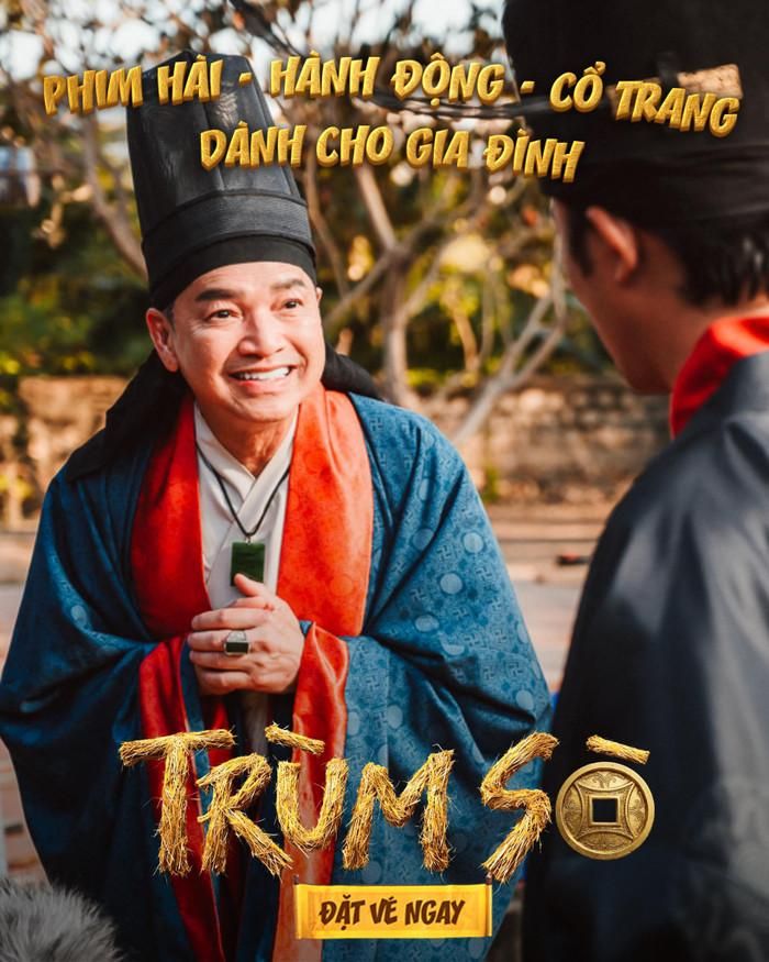 Quang Minh mang nét duyên dáng dân gian vào vai Thầy Đề trong phim Trùm Sò. ẢNh: NSX