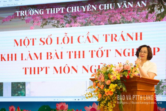 Đại diện tổ chuyên môn Ngữ Văn chia sẻ một số lỗi cần tránh khi làm bài thi tốt nghiệp THPT môn Ngữ văn