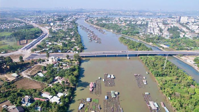 Đồng Nai phát triển hệ thống đô thị ven sông để khai thác tiềm năng phát triển khu vực hành lang sông Đồng Nai. Ảnh: Văn Dũng