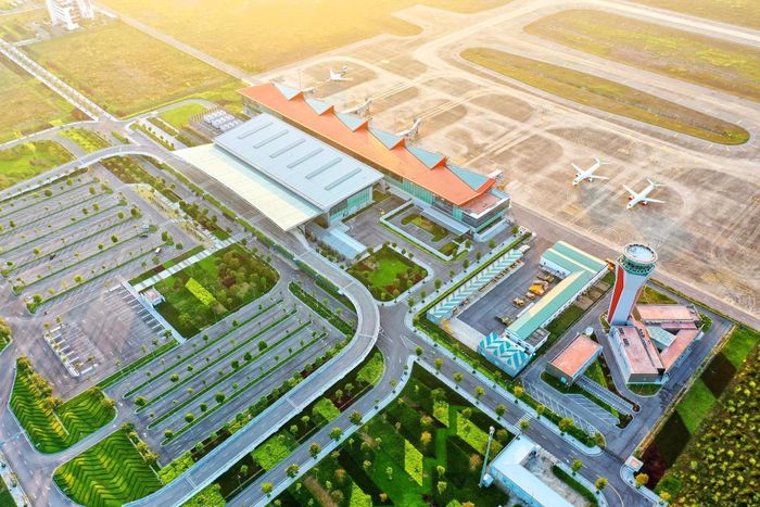 Sân bay quốc tế Vân Đồn được kiến tạo theo chuẩn mực sinh thái hiện đại. Ảnh: Ánh Dương