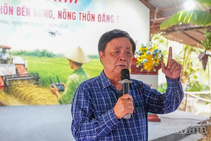 Đồng chí Lê Minh Hoan, nguyên Phó Chủ tịch Quốc hội, phát biểu gợi mở tại buổi tọa đàm.