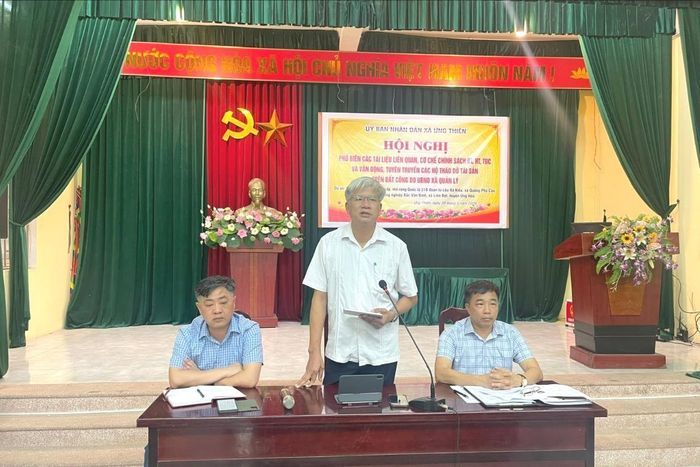 Phó Chủ tịch UBND xã Ứng Thiên Nguyễn Anh Tuấn. Ảnh: Hồng Vinh