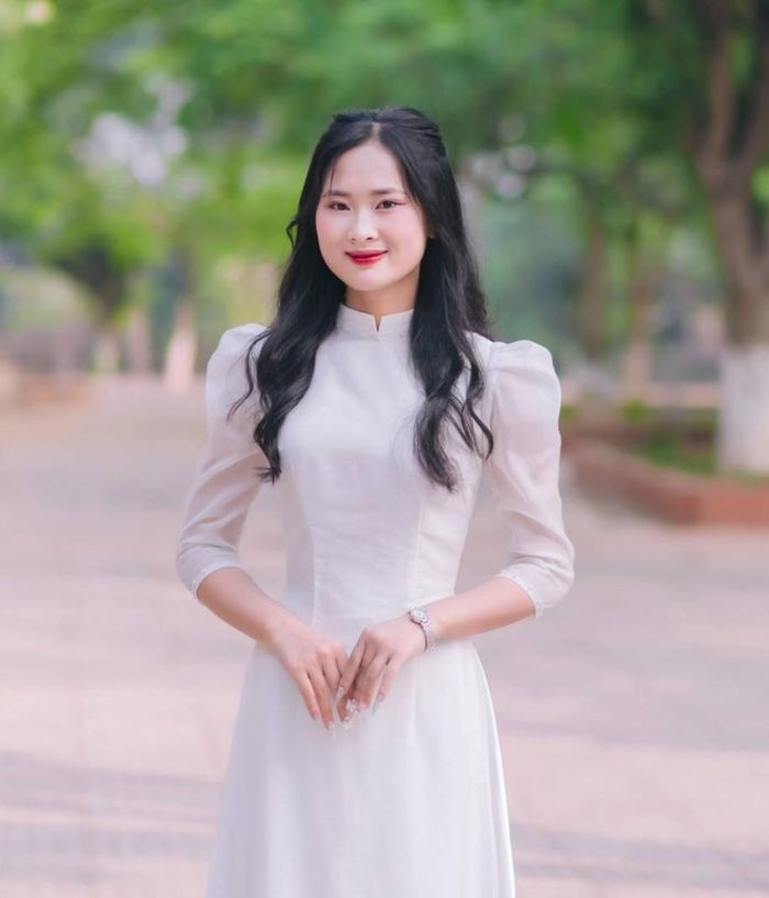  Dung dự định sang Hàn Quốc làm việc sau khi tốt nghiệp cấp 3, nhưng phải từ bỏ vì phát hiện bệnh. 