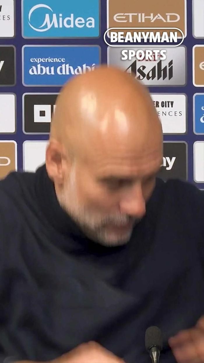 Chiến lược gia người Tây Ban Nha sau đó lao nhanh khỏi buổi họp vào sau trận Man City thắng Brentford 3-0 rạng sáng 10-5 (giờ Hà Nội). Ảnh: Youtube / BeanymanSports