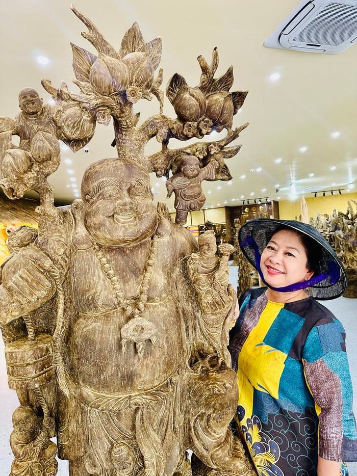 NSƯT Lam Tuyền