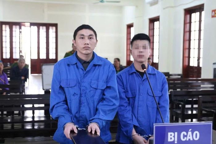 Bị cáo Xồng Bá Rống nhận án tù chung thân, trong khi Xồng Bá Cử nhận bản án 4 năm tù.