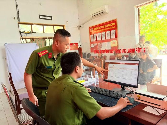 Từ nguồn thông tin ít ỏi mà thân nhân liệt sĩ cung cấp, nhờ Đề án 06, Công an xã Quỳnh Phú đã nhanh chóng tìm ra danh tính của Liệt sĩ Nguyễn Viết Điều.