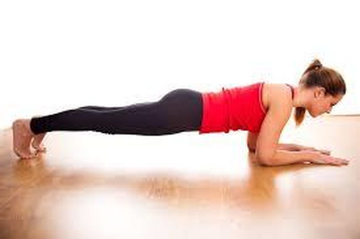 Tư thế Plank.