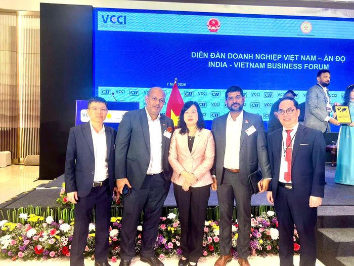 Bộ trưởng Đào Hồng Lan tham dự Diễn đàn Doanh nghiệp Việt Nam - Ấn Độ.