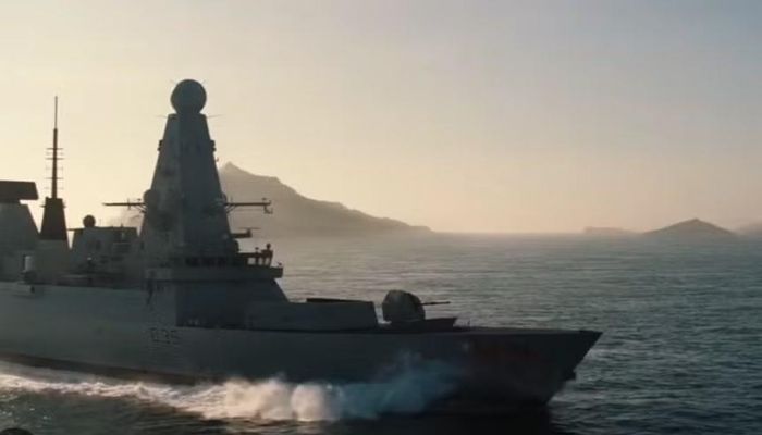 Nhiệm vụ chính của HMS Dragon là tham gia chiến dịch bảo vệ tàu thương mại và duy trì an ninh hàng hải tại Hormuz.