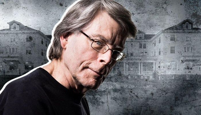  Stephen King có bí quyết sáng tạo riêng. Ảnh: AARP. 