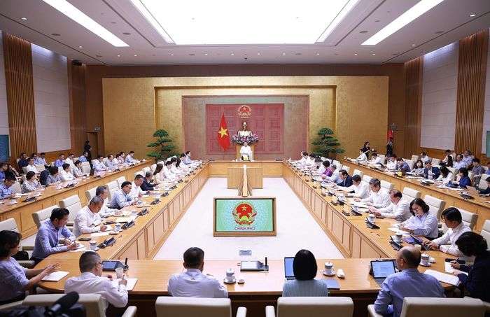 Thủ tướng Lê Minh Hưng chủ trì làm việc với lãnh đạo Bộ ngoại giao. Ảnh: Dương Giang – TTXVN