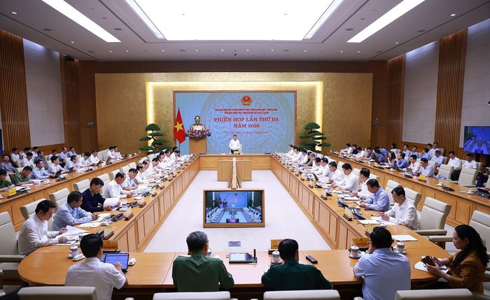 Thủ tướng Lê Minh Hưng chủ trì Phiên họp lần thứ ba của BCĐ về phát triển khoa học, công nghệ, đổi mới sáng tạo, chuyển đổi số và Đề án 06. Ảnh: Dương Giang – TTXVN