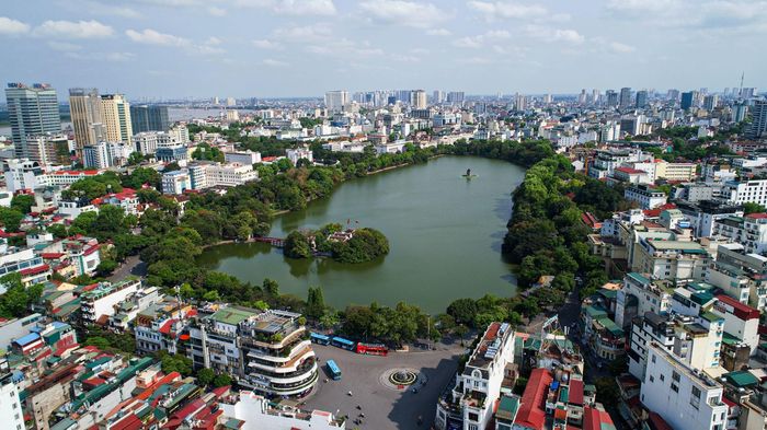 Những "lá phổi xanh" của Hà Nội nhìn từ trên cao. Ảnh: TTXVN