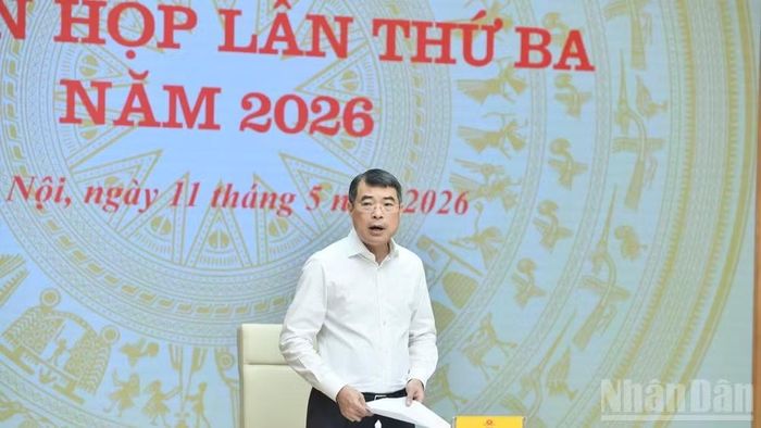 Thủ tướng Lê Minh Hưng phát biểu ý kiến chỉ đạo phiên họp. (Ảnh: Thanh Giang)