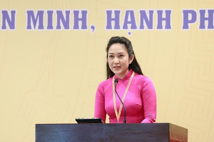 NSND Nguyễn Thị Thanh Thúy, Phó Giám đốc Sở Văn hóa và Thể thao TPHCM, phát biểu