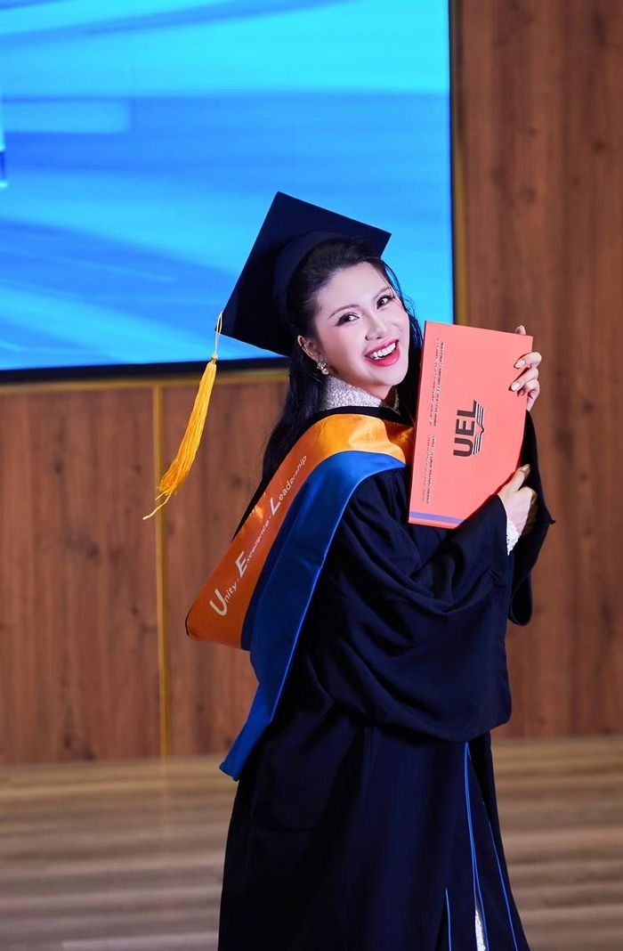 Hoa hậu Loan Vương nhận 2 bằng thạc sĩ trong vòng 6 tháng. Ảnh: Phan Tiến Vũ – Tường Vy