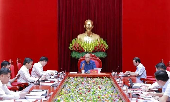 Lãnh đạo tỉnh Phú Thọ họp bàn giải pháp tăng trưởng kinh tế hai con số.
