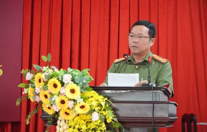 Thượng tá Nguyễn Hoàng Phúc, Phó Trưởng Phòng An ninh chính trị nội bộ Công an TP Cần Thơ, phát biểu tại chương trình.